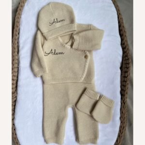 Tenue bébé tricot (4 pièces)
