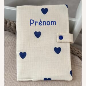 Protège carnet de santé coeur bleu