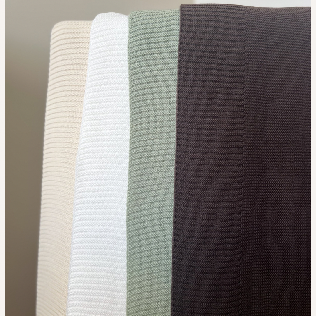 Couverture maille tricot (plusieurs coloris) – Image 2