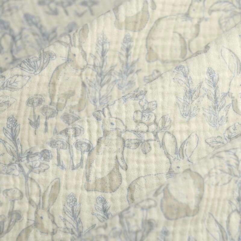Couverture polaire/gaze de coton lapinous bleus